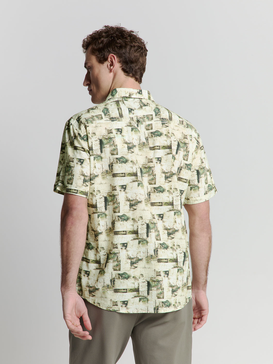 Shirt Short Sleeve Allover Printed - 27490310