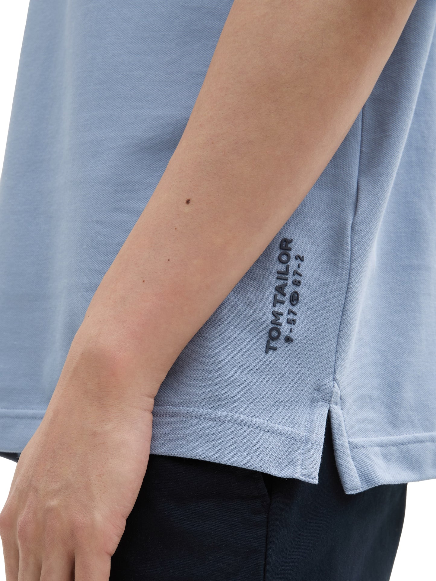 detailed printed stand-up polo - 1045705