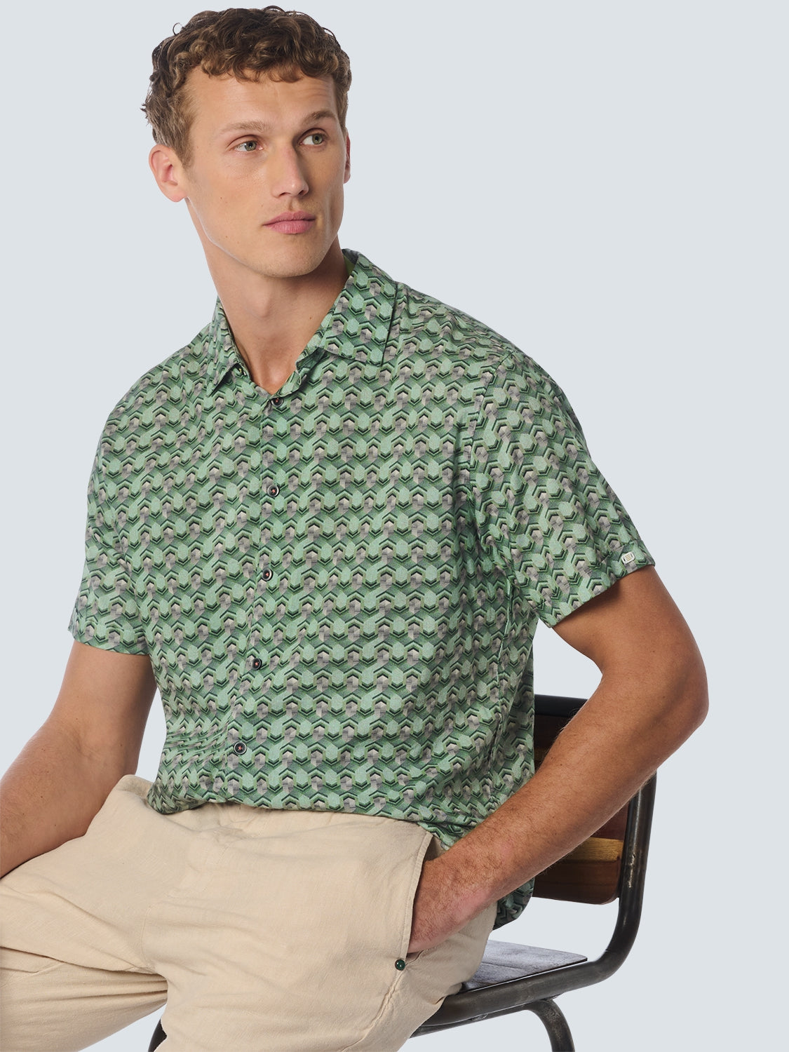Shirt Short Sleeve Allover Printed - 23440341