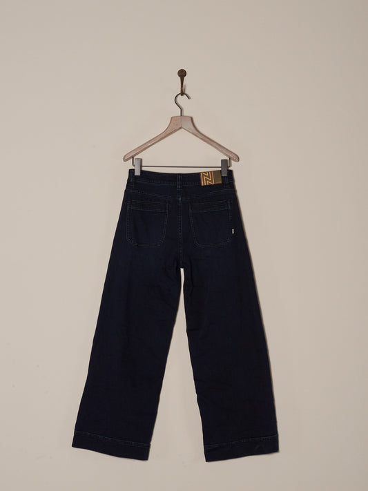 wide - F26042