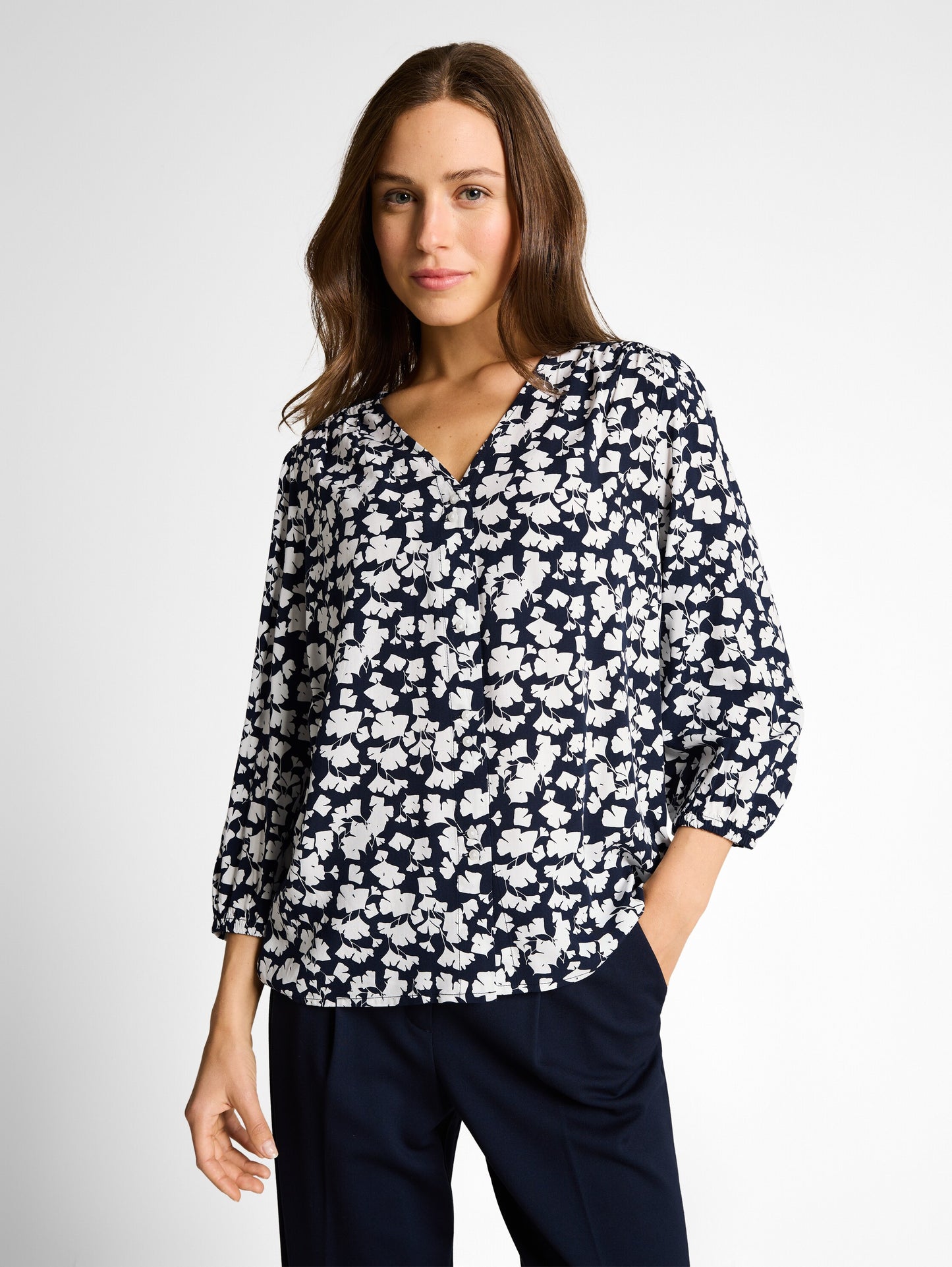 blouse with V-neck - 1049794
