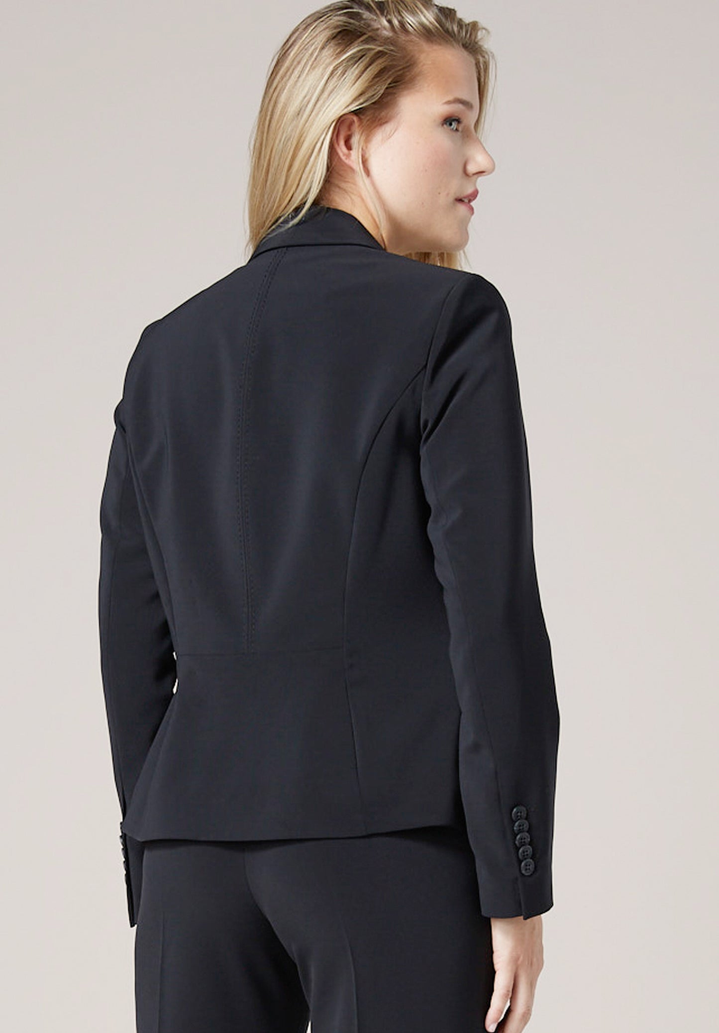EDITH - 4924