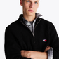 TJM REG 1/4 ZIP RAGLAN BADGE - DM0DM19437