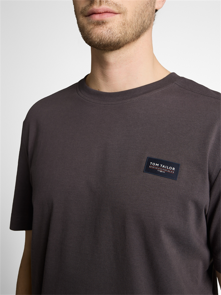detailed t-shirt - 1050187