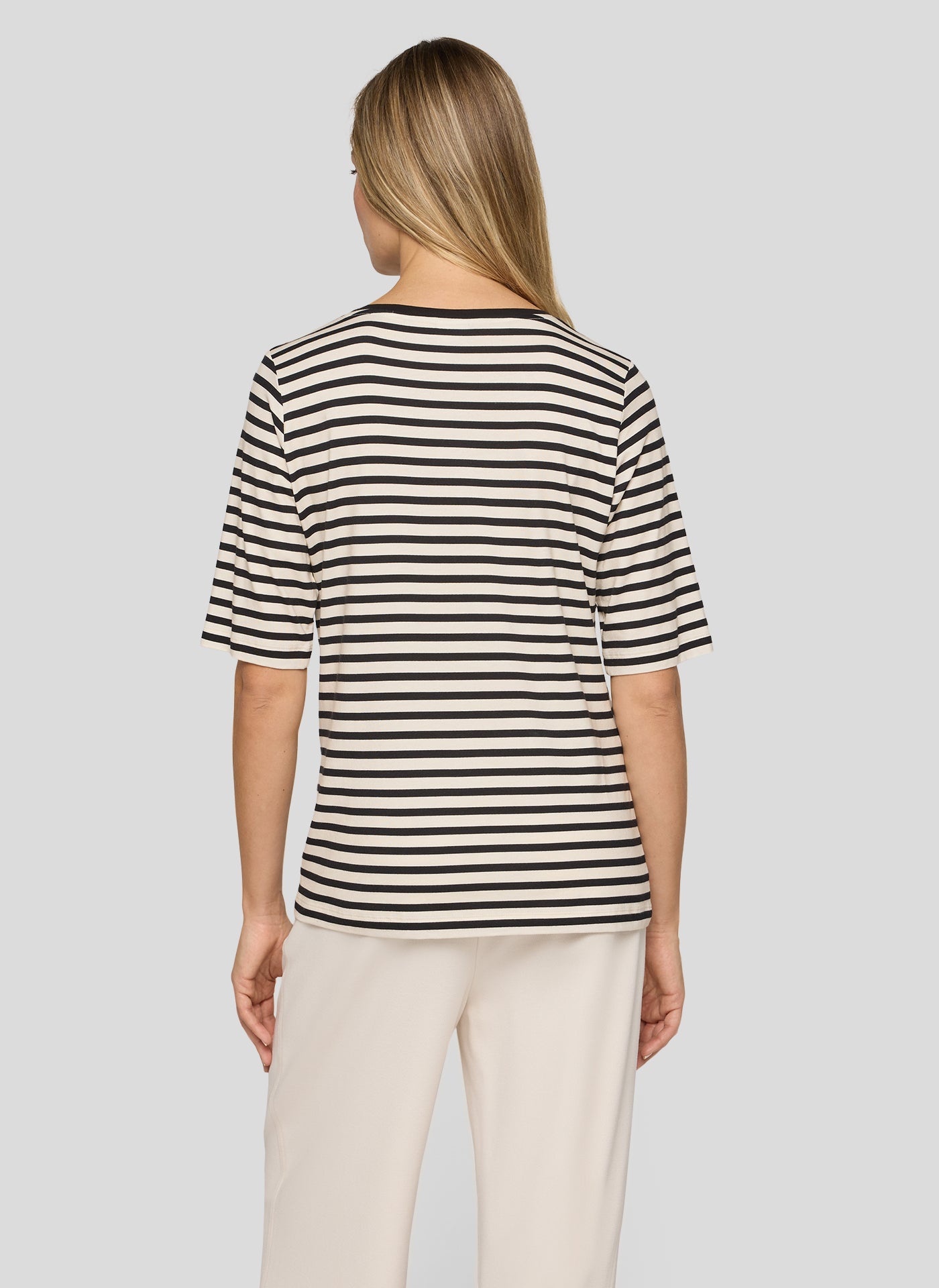 T-Shirt - 56-115366