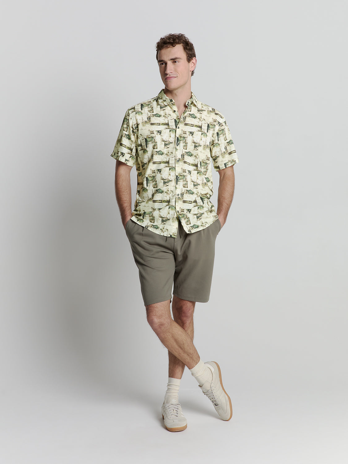 Shirt Short Sleeve Allover Printed - 27490310